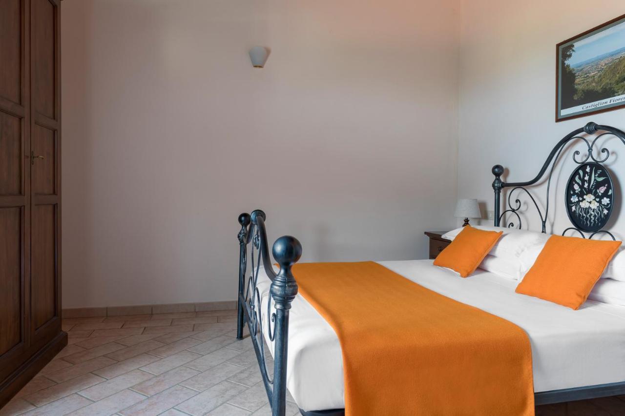 Serristori Aparthotel 3*