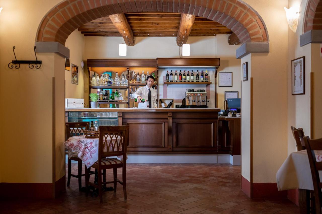 Aparthotel Serristori 3*